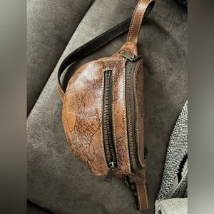 Patricia Nash belt bag - used a few times perfect condition